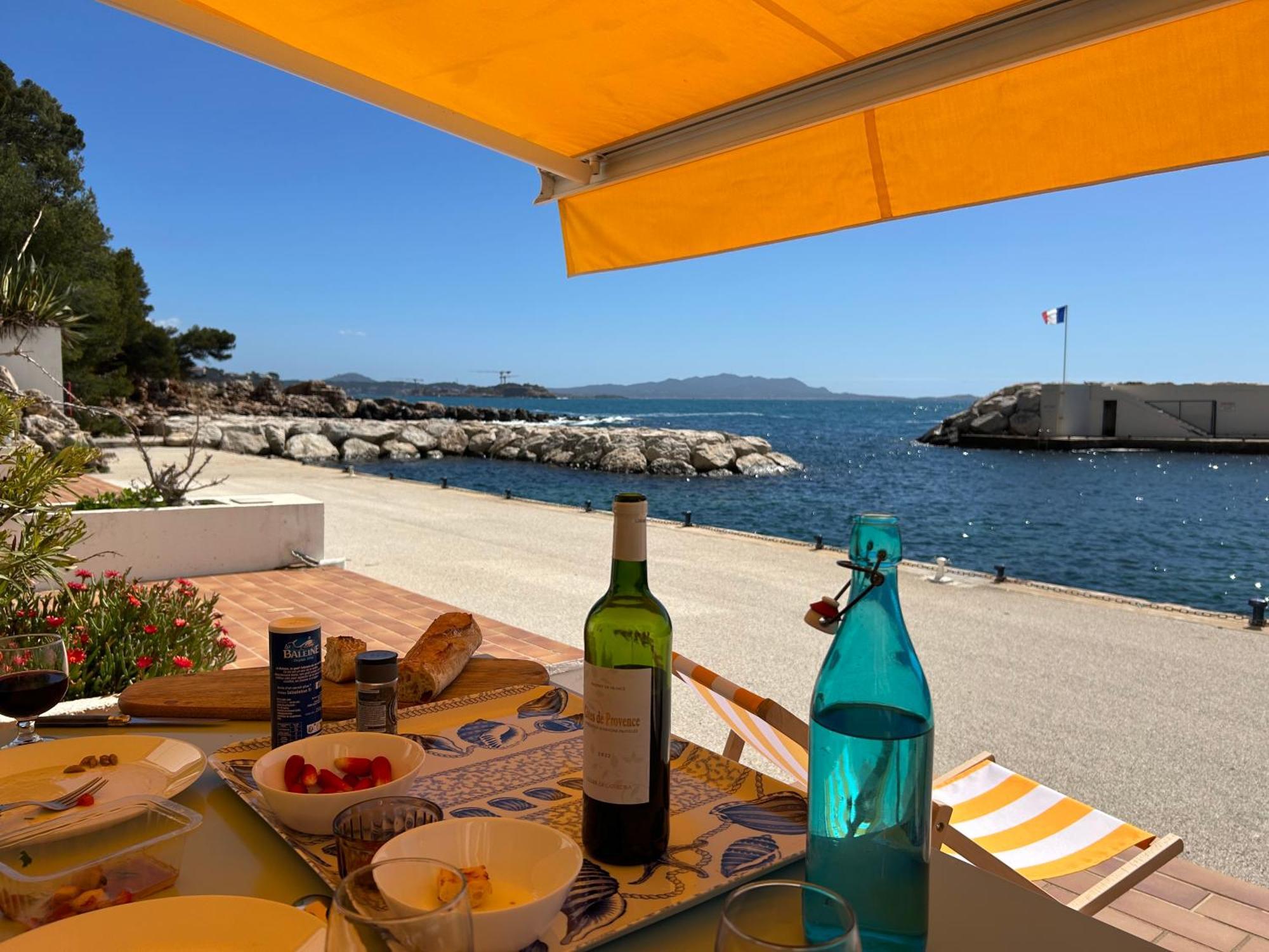 Appartement Horizon Bleu : Pieds Dans L'eau
